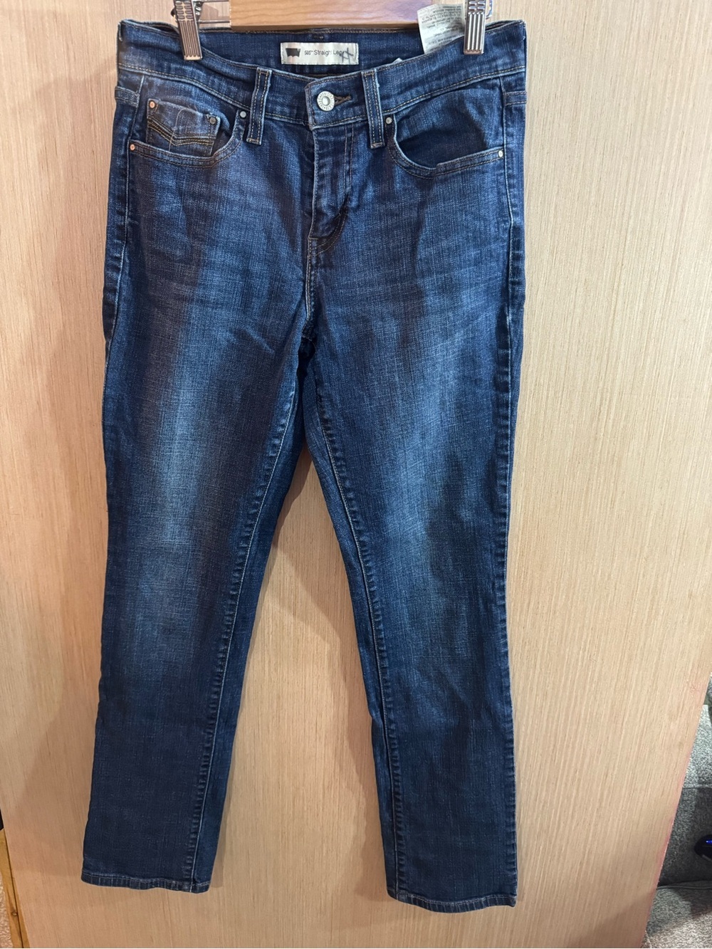 Levi's Women's 505 Dark Wash Straight Leg Jeans Size 27